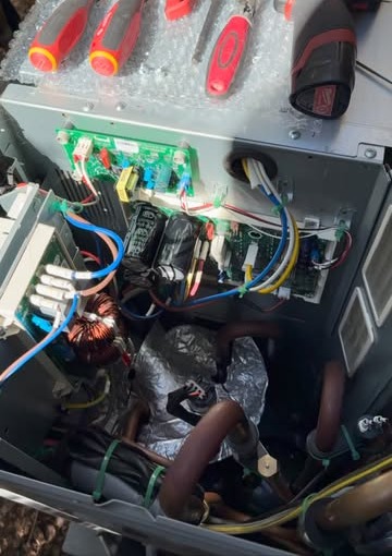 Replacing the power board on an inverter heat pump